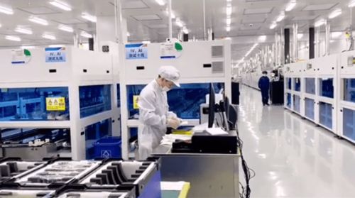 正泰新能源數字化車間產能強勁復蘇，互聯網數據服務賦能制造新高度